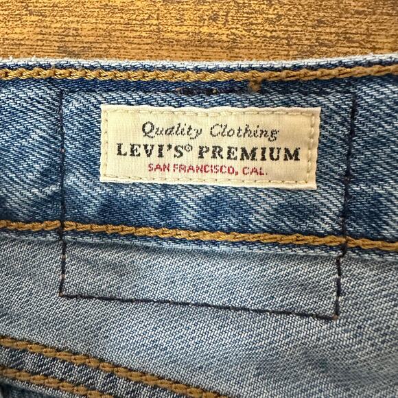 Levi's | Premium Ribcage Straight Ankle Women's Jeans EUC | Size 27 - Picture 8 of 11